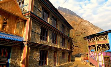 Manaslu Circuit Trek
